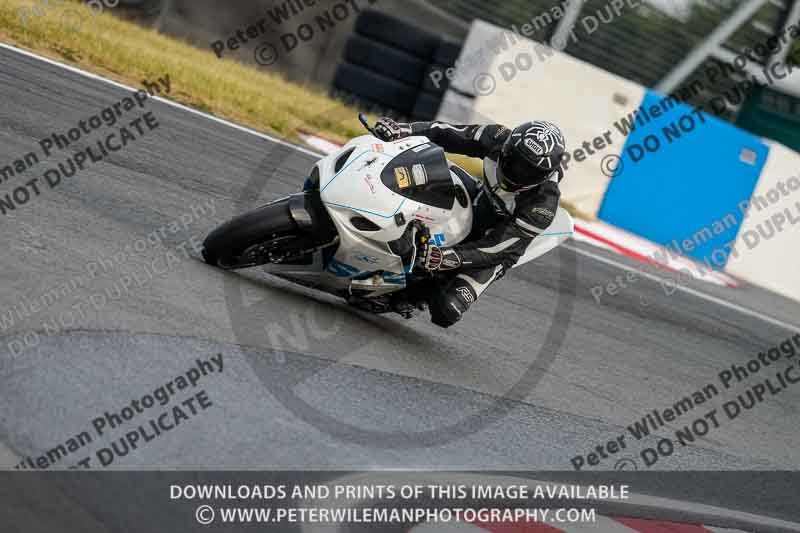 donington no limits trackday;donington park photographs;donington trackday photographs;no limits trackdays;peter wileman photography;trackday digital images;trackday photos